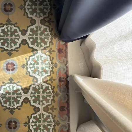 Pein Assutt Nocleg ze śniadaniem 3*